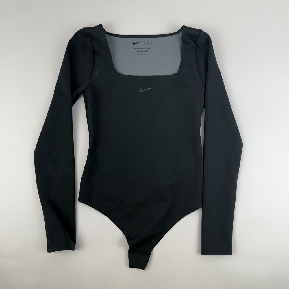 New Womens Nike Form Long-Sleeve Black Athletic Gym Bodysuit Size XSmall NWT